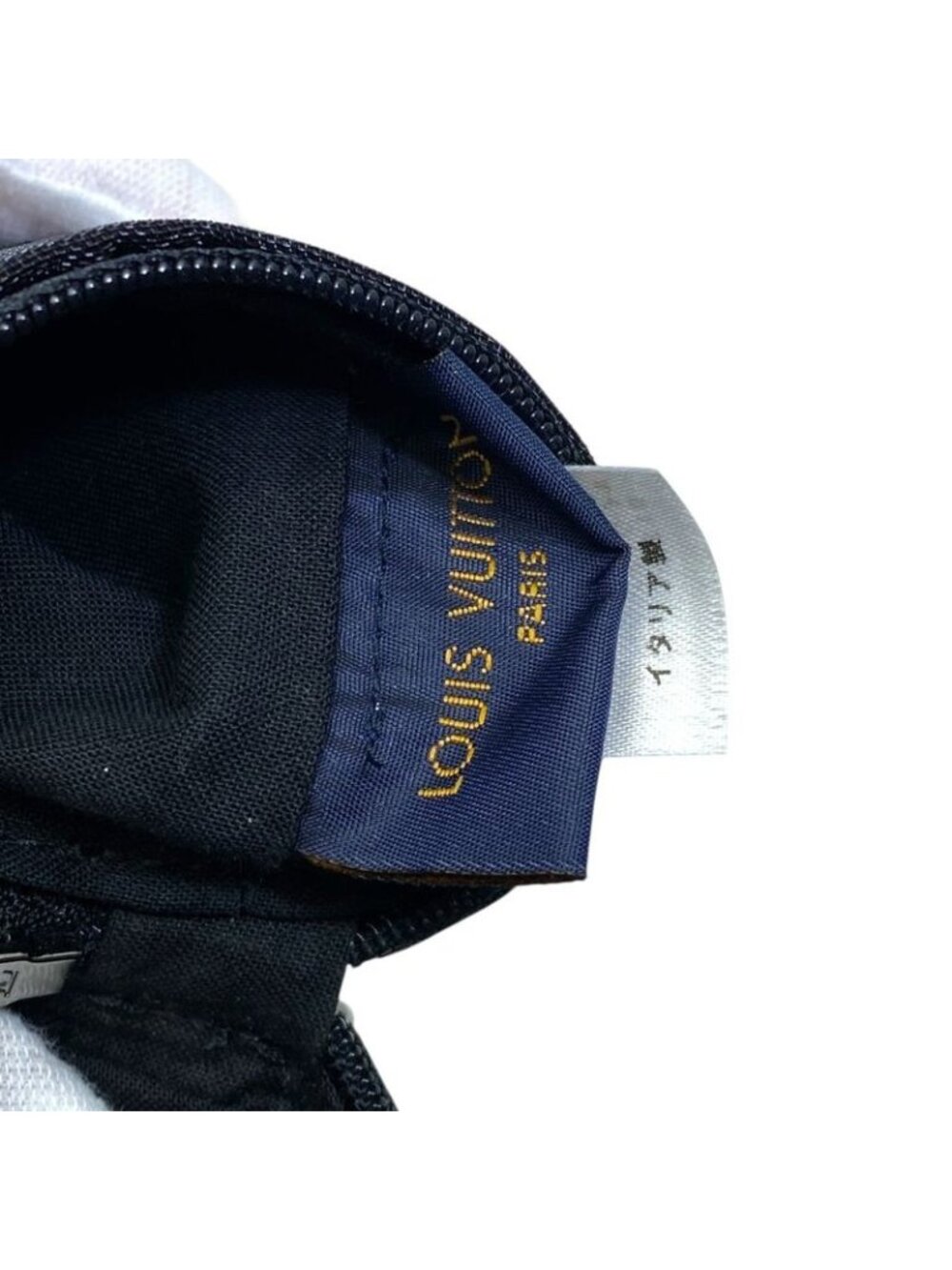 ★SOLD★ Louis Vuitton Mask Cover Pouch Set Monogram Mesh Polyester Cotton Black - Picture 9 of 10